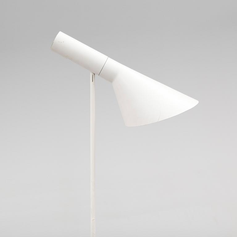 GOLVLAMPA, "AJ", Arne Jacobsen, Louis Poulsen, 1900-talets senare del.