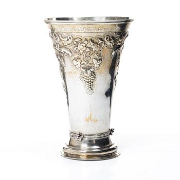 A Danish silver beaker, assay marks of both Peter Nicolai von Haven (1729–1749) and Frederik Fabritius (1787–1823).