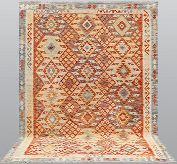 A Kilim carpet, ca 290 x 215 cm.