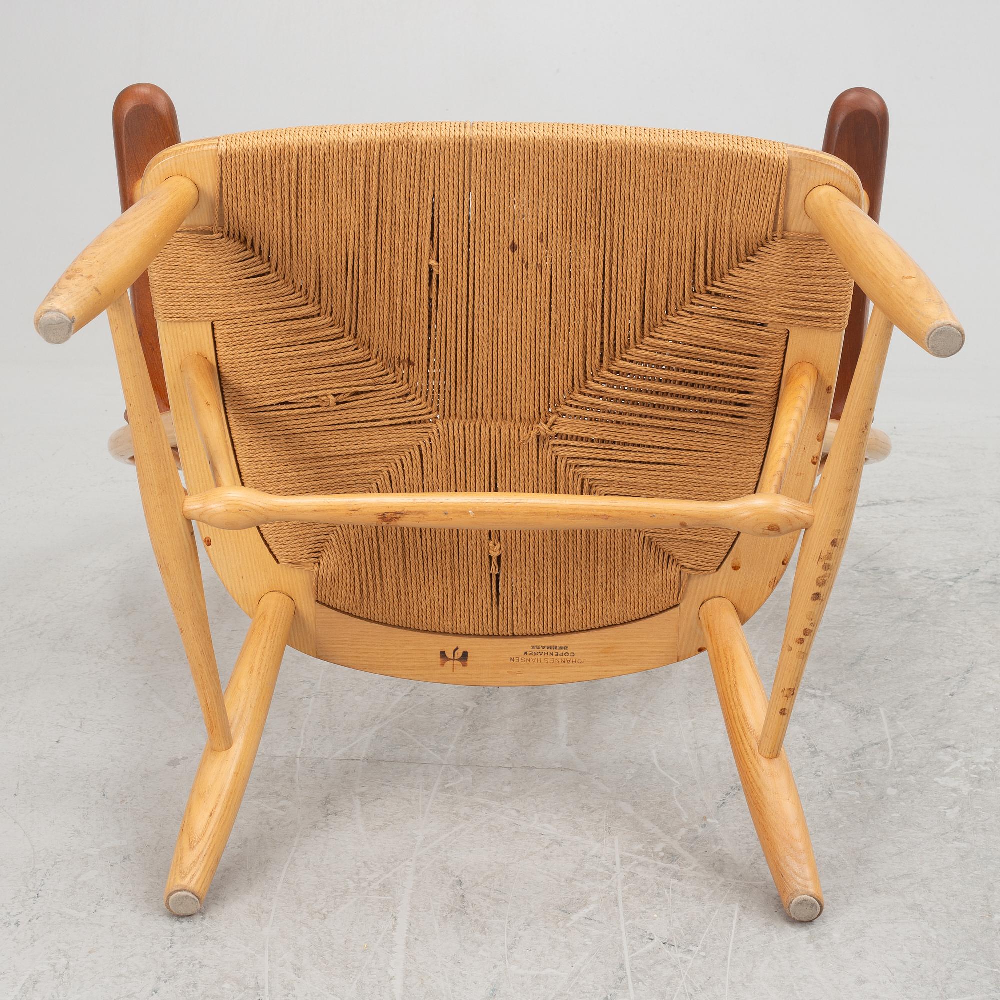 Hans J. Wegner, armchair, "Peacock chair", Johannes Hansen, Copenhagen, Denmark.