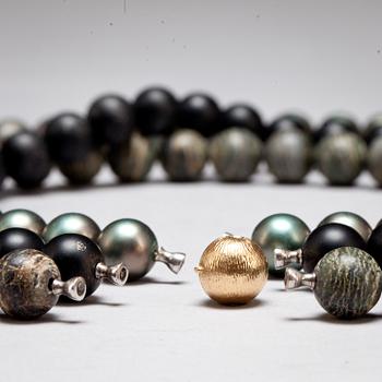 COLLIER, 3 st, Ole Lynggaard, Köpenhamn. 1980-tal.