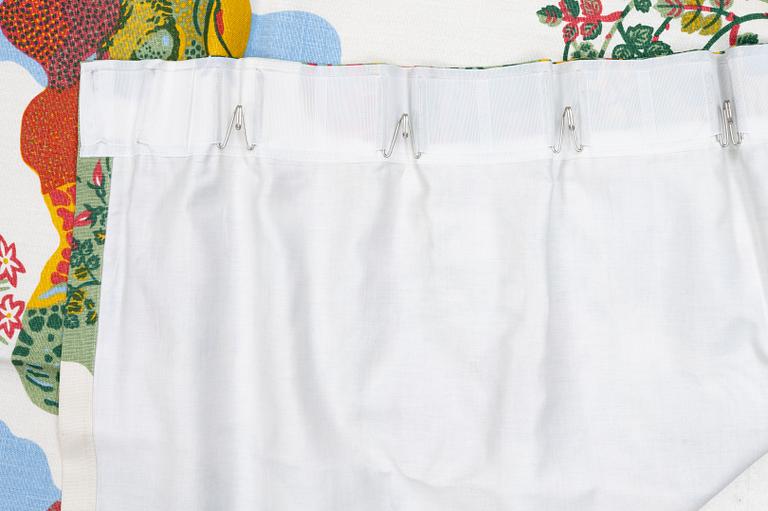 Josef Frank, a pair of 'Anakreon' curtains, Svenskt Tenn.