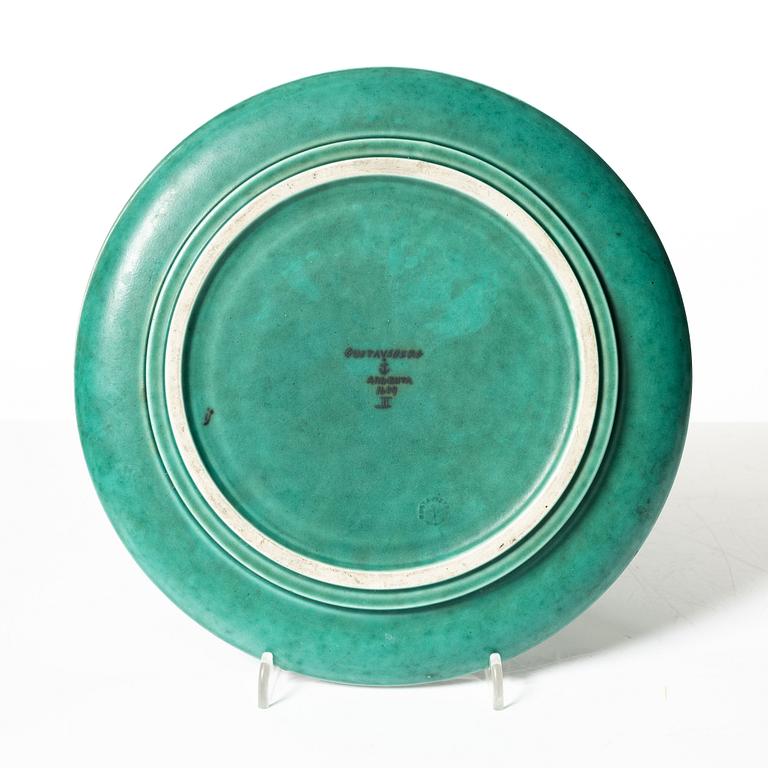 Wilhelm Kåge, an 'Argenta' lidded vase and a plate, Gustavsberg.