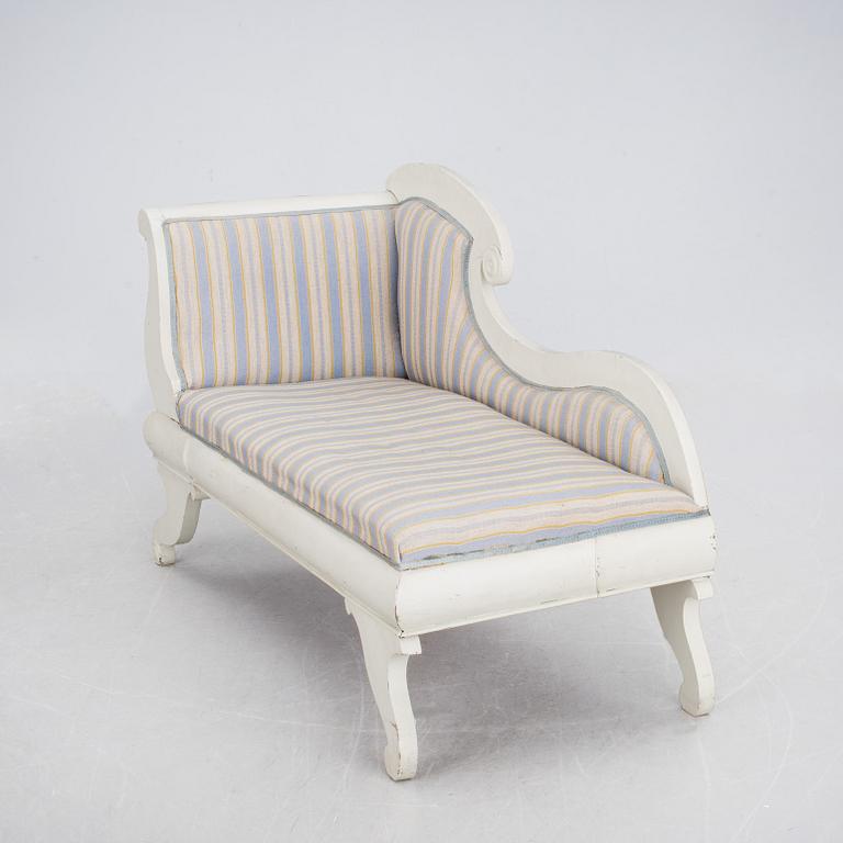 KANAPÉ, Karl Johan, 1800-talets mitt.