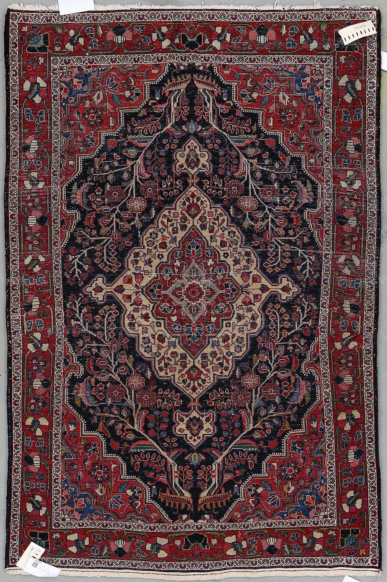 MATTA, semiantik Djovsan. Ca 153 x 100 cm.