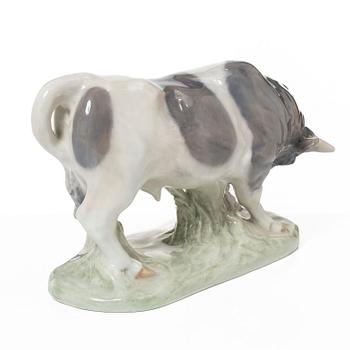 Knud Kyhn, Figure, porcelain, Royal Copenhagen, Denmark, 1980-1984.