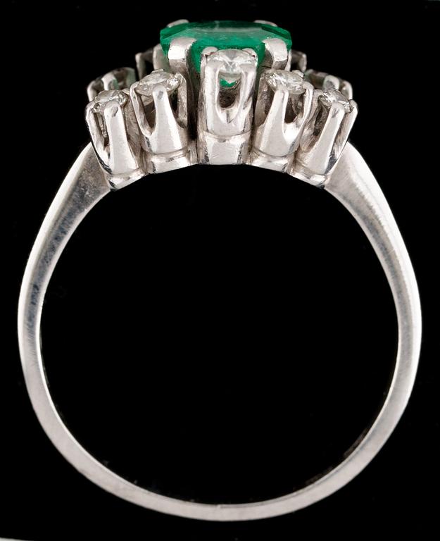 RING, smaragd, 1.20 ct med diamanter, 0.46 ct.