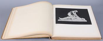 BÖCKER, 2 st, "Svenska ballader och visor" och "Ur Göteborgs konstsamlingar".