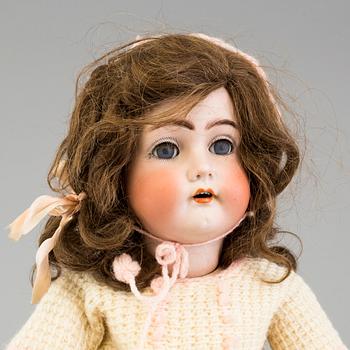 BISKVIDOCKA, gådocka, modell 403, KÄMMER & REINHARDT/SIMON & HALBIG,  Tyskland, 1910-tal.