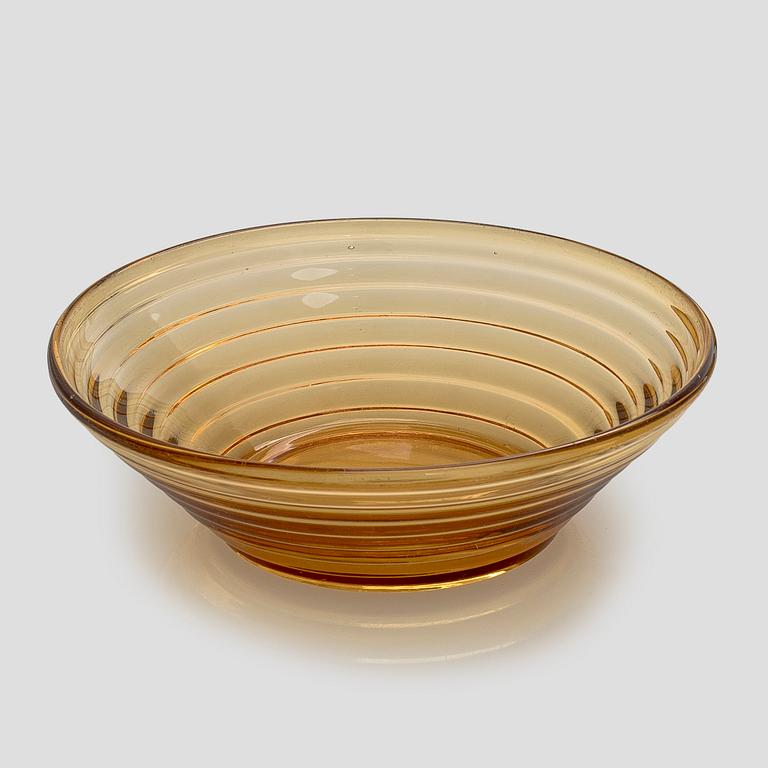 Aino Aalto, juomalaseja, 4 kpl, sekä malja, ”Bölgeblick”, Karhulan lasitehdas, 1930-luku.
