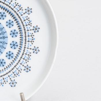 A 28 pieces of porcelain tableware by Tapio Wirkkala, model "Composition/Jääkukka" for Rosenthal, 20th cen.