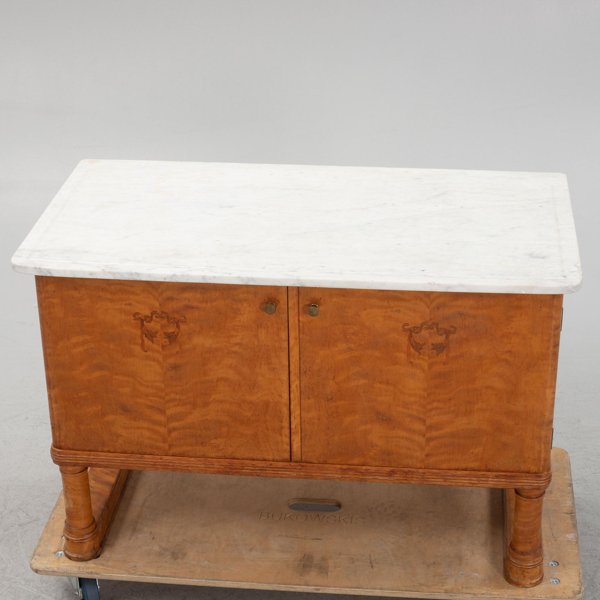 Sideboard, Myrstedt & Sterns AB, 1900-talets början.