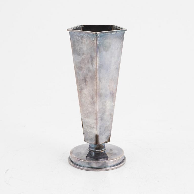 Thage Göthlin, a silver vase, Tesi, Gothenburg, Sweden, 1974.