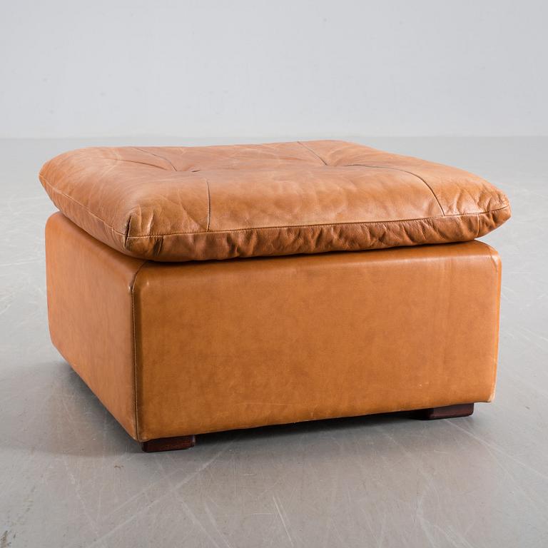 FOTPALL/SITTPUFF, 1900-talets slut.