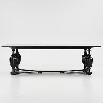 Gunnar Asplund, a dining table, for the staffroom at Karlshamn Secondary School, Sweden, ca 1912-1918.