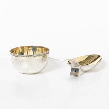 Tumlare samt medicinsked, silver, Sverige 1700-1800-tal.