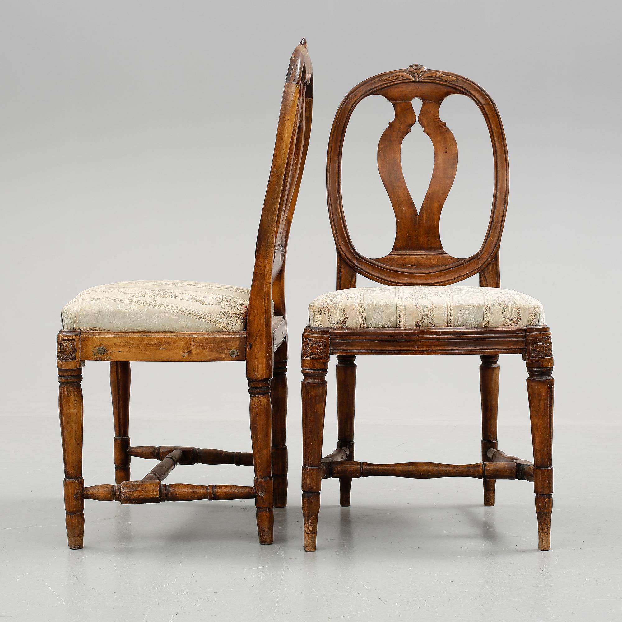 STOLAR, ett par, gustavianska, 1700-talets slut.