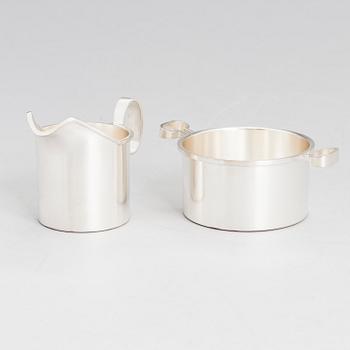 BERTEL GARDBERG, A sterling silver sugar bowl and cream jug, mark of Gardberg, Kultakeskus, Hämeenlinna 1984.