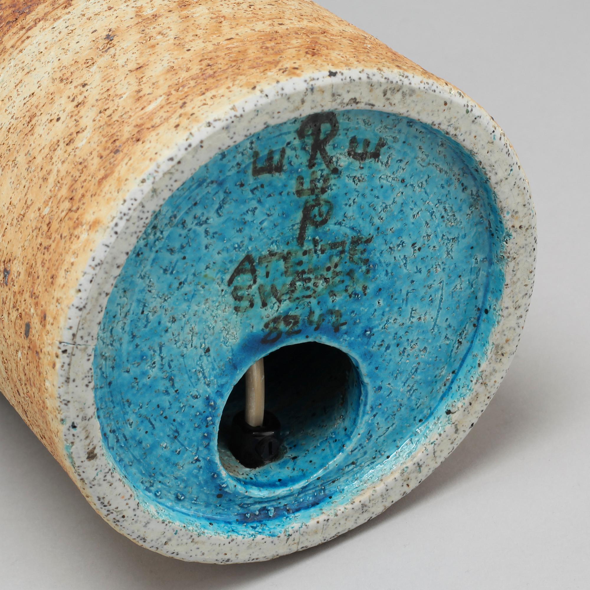 A chamotte stoneware table lamp by Inger Persson for Rörstrand Atelje, third quarter of the 20th century.