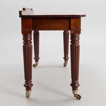 A Victorian mahogany table, latter half of the 19th century.