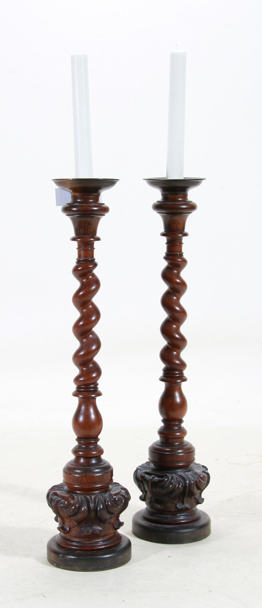 GOLVLJUSSTAKAR, ett par, trä, 1900-tal.