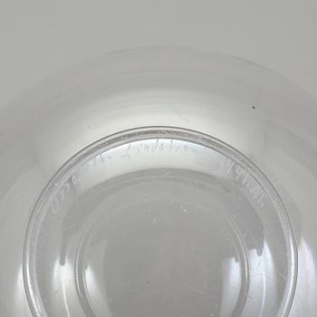 VAS, glas, Vicke Lindstrand, Orrefors, 1935.