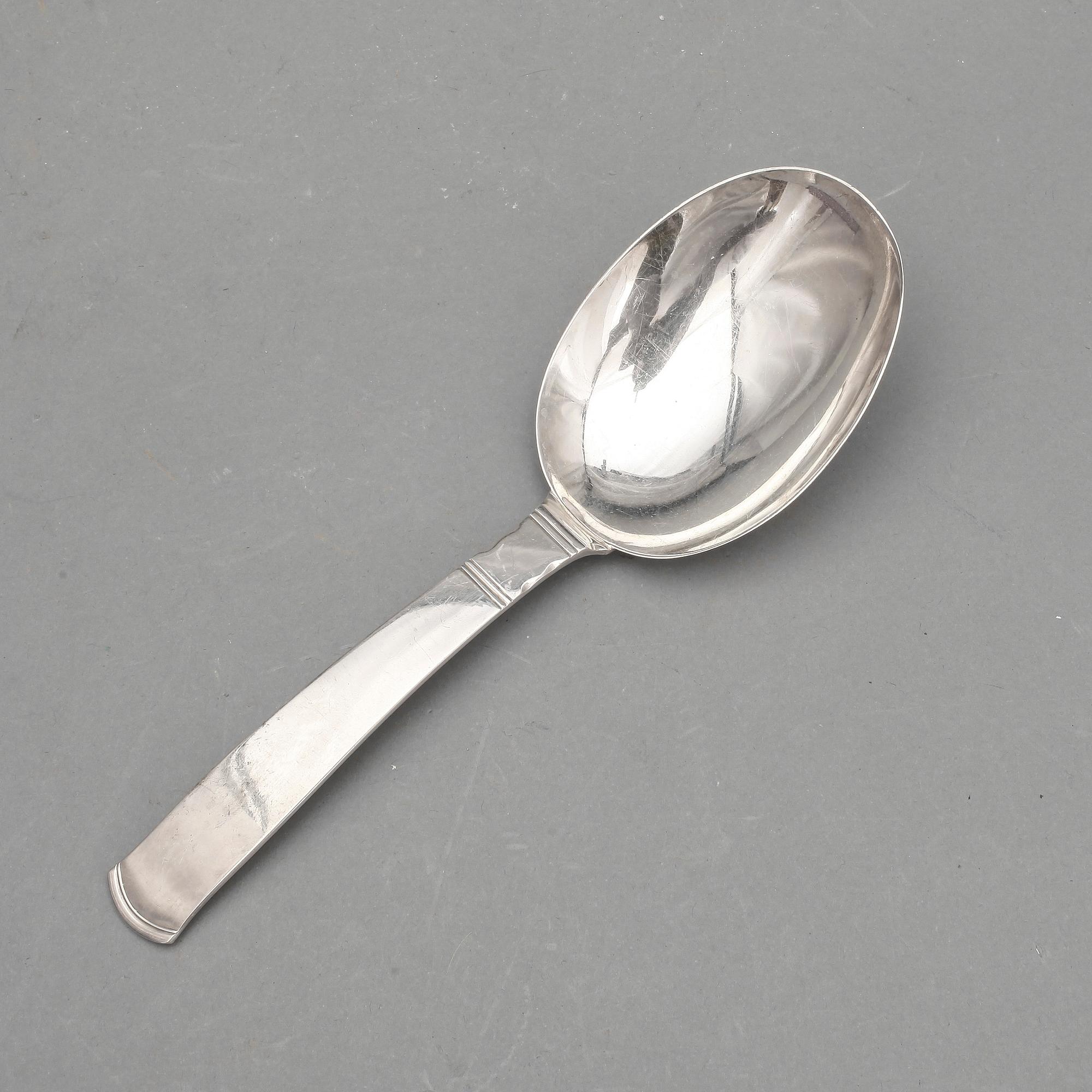 SKEDAR, 10 delar, silver, "Rosenholm", GAB, Stockholm, omkring 1960. Totalvikt ca 465 g.
