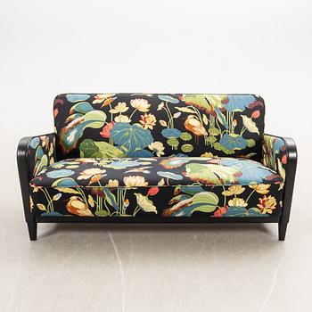 Sofa Dux T-series mid-20th century.