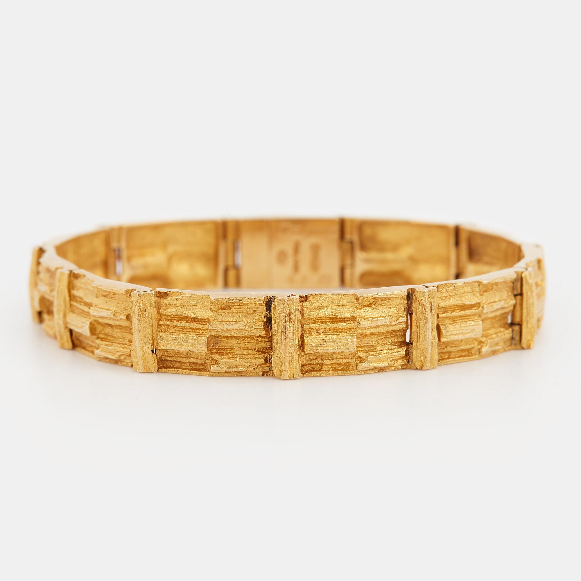 An 18K gold Lapponia bracelet "Cascade" design Björn Weckström.