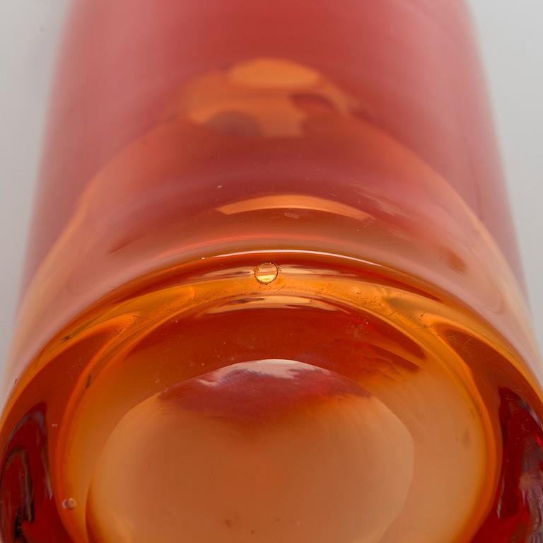 Oiva Toikka, A 'Pompom' vase, signed Oiva Toikka Nuutajärvi Notsjö.