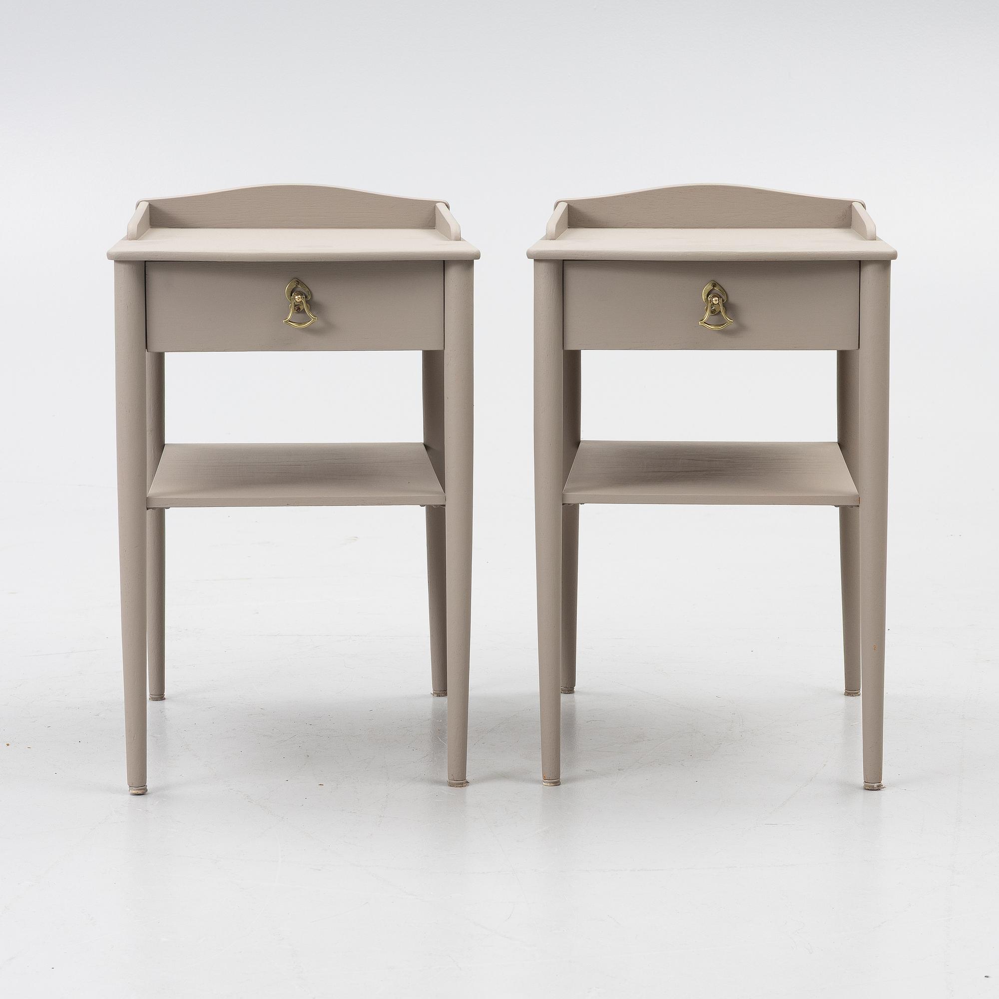 Sängbord ett par, Erik Andersson snickerifabrik, Rottne. 1900-talets slut,