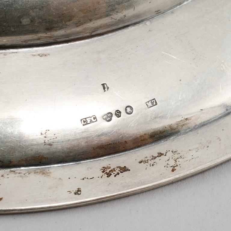 PARTI SILVER, 4 delar, Tyskland, Sverige och England, 1900-talets första hälft. Vikt 435 g.