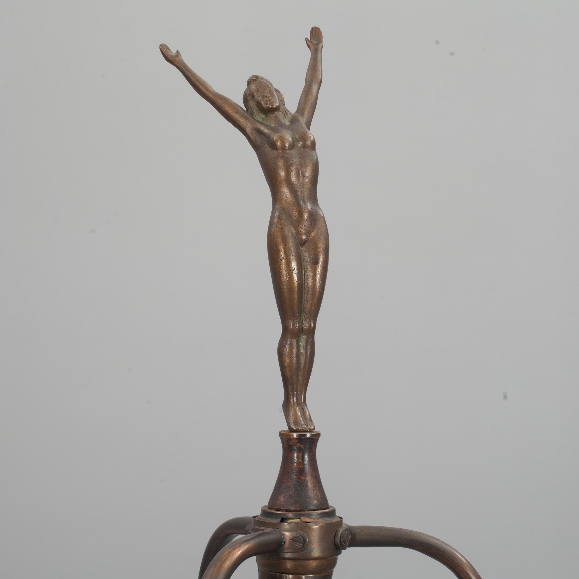 GOLVLAMPA, jugend.