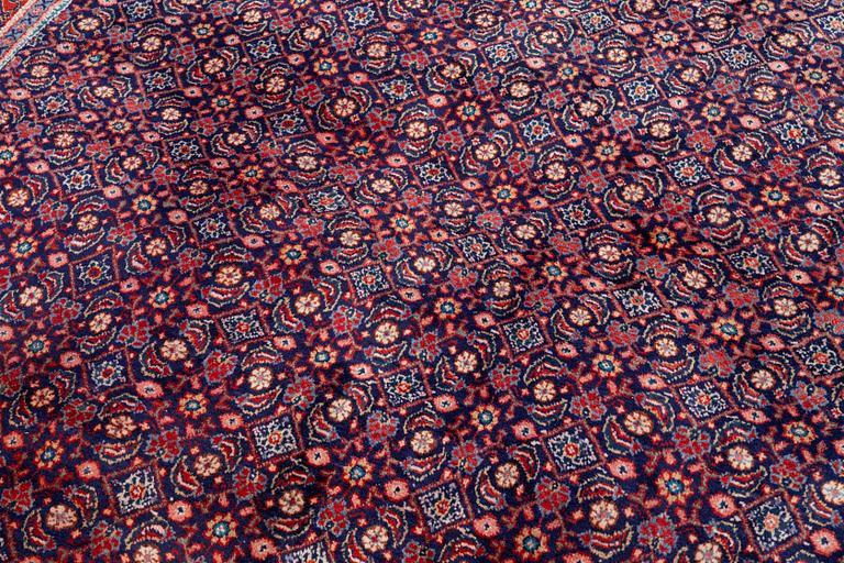 Matta, Mahal, ca 350 x 260 cm.