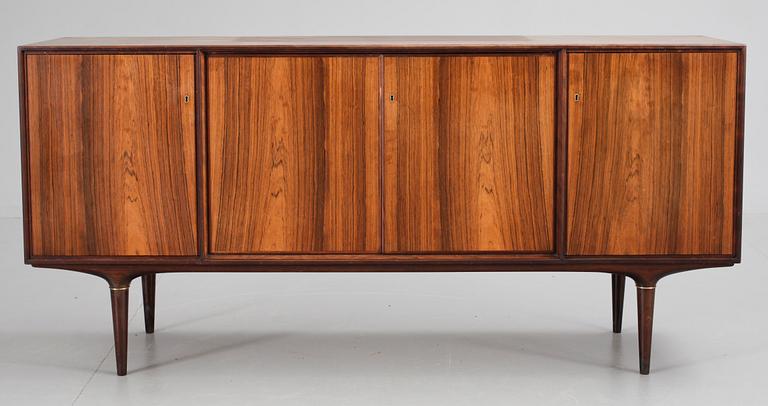 SIDEBOARD. Svante Skogh. Seffle Möbelfabrik.