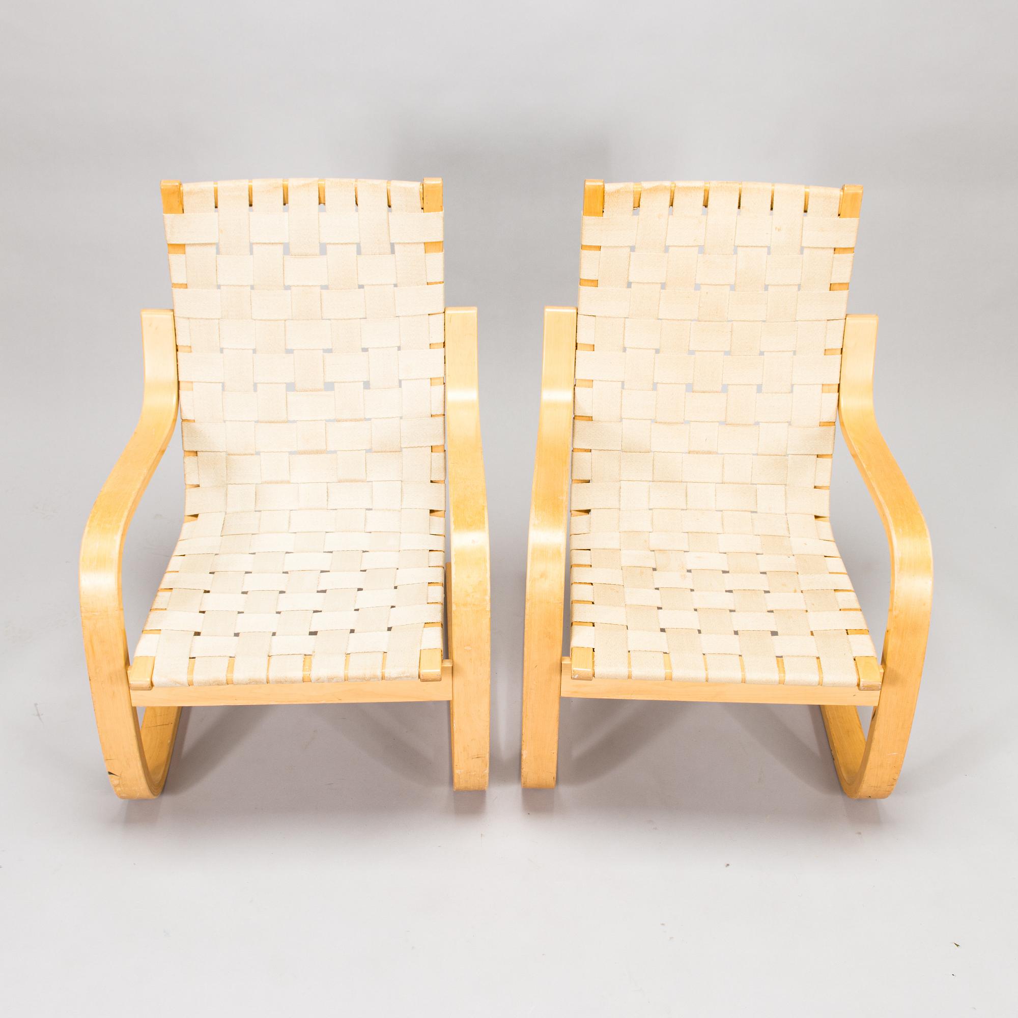 Alvar Aalto, A pair of model 406 armchairs for Artek, 1970s.