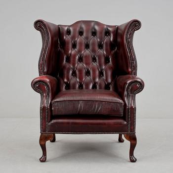 FÅTÖLJ, Chesterfield-modell, 1900-talets andra hälft.