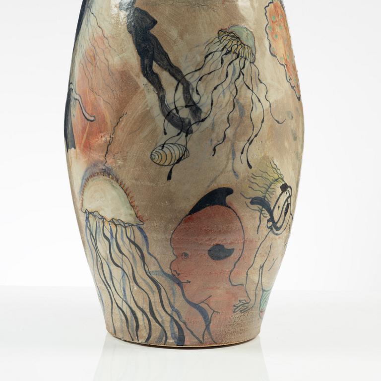 Marie Långhans, golvvas, stengods, egen ateljé 2018.