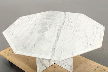 A MARBLE SOFA TABLE.