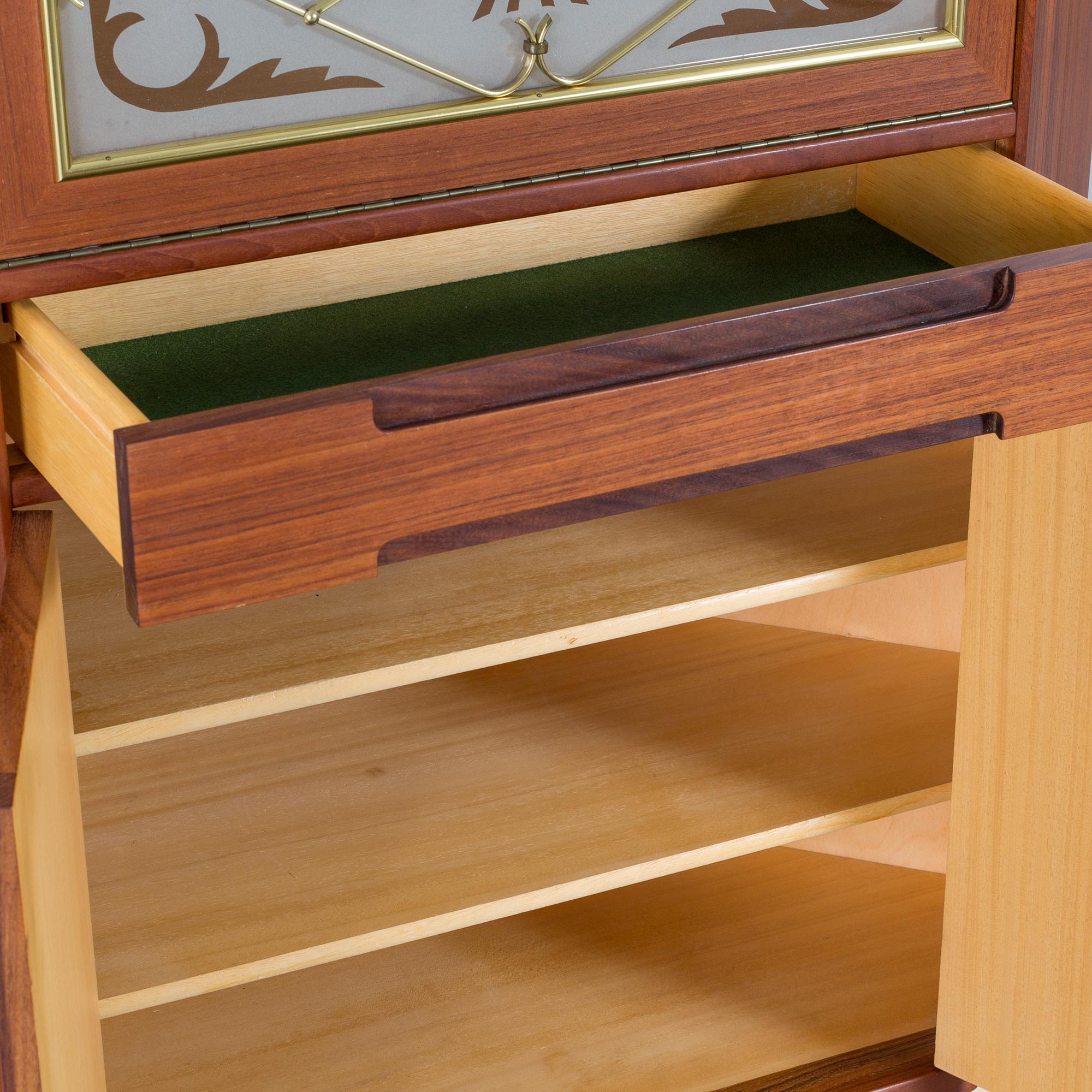 HÖRNSKÅP, TEAK, 1950-60-tal-.