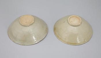 SKÅLAR, ett par, lergods,  Kina, Song (960-1279).