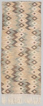 A TEXTILE, "Gråviggen", flat weave, ca 147,5 x 62,5 cm, later signature MMF.