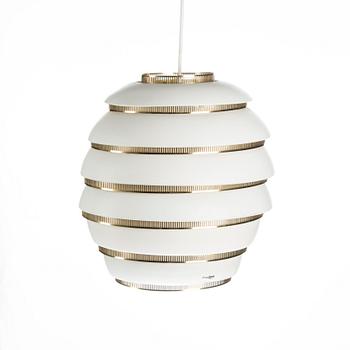 ALVAR AALTO, TAKLAMPA. Bikupa A332. Tillverkad av Valaistustyö. Formgiven 1953.