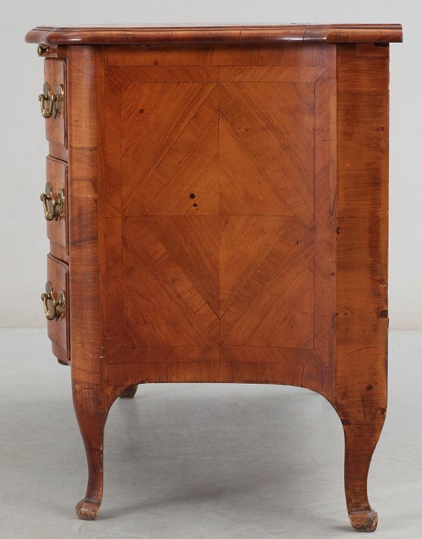 A Swedish late Baroque 18th Century commode, by J H Fürloh.