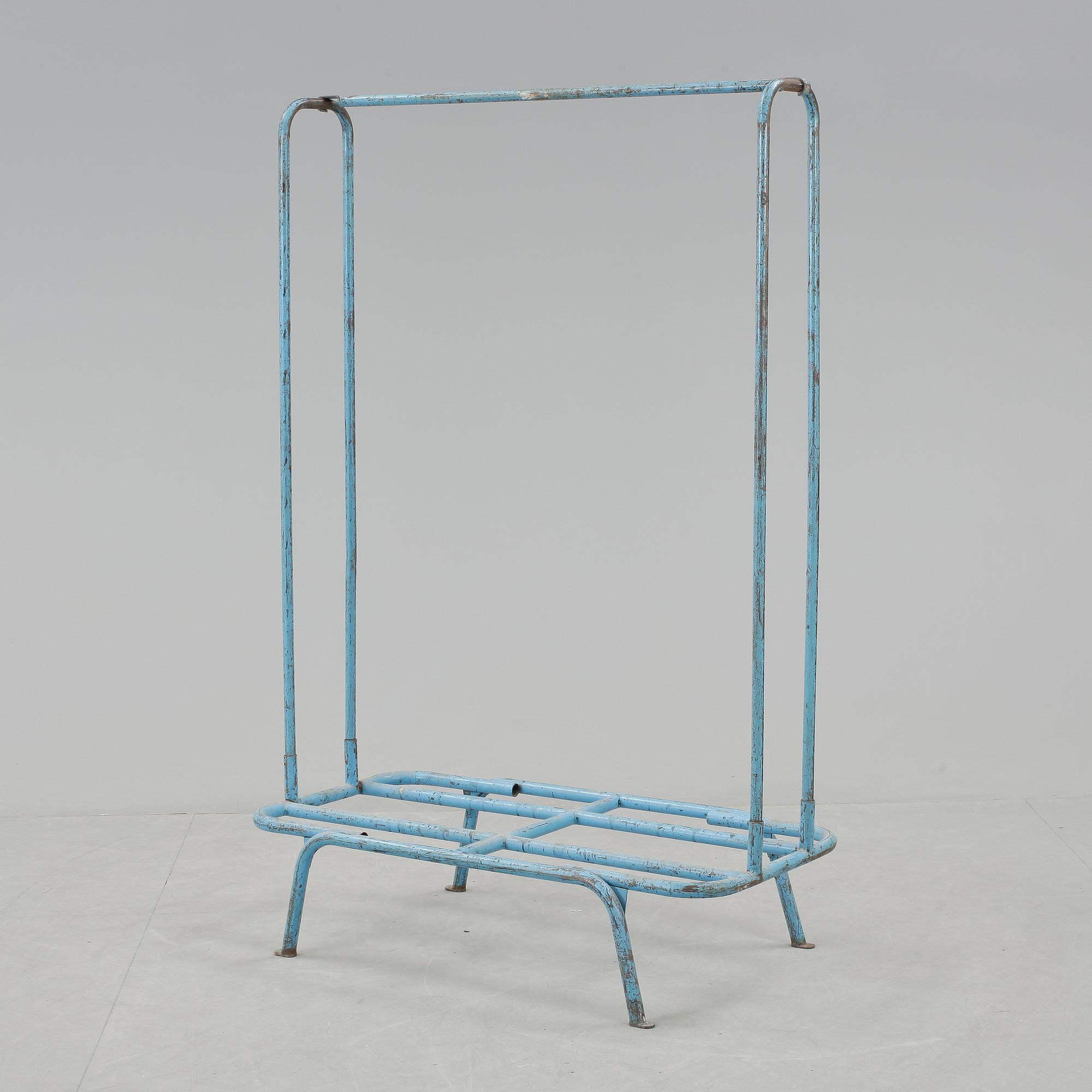 KLÄDHÄNGARE, industri, 1900-talets mitt.