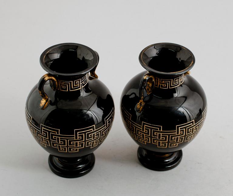VASER, 1 par, glas, PA Tacchi, sannolikt Frankrike, 1900-talets första hälft.