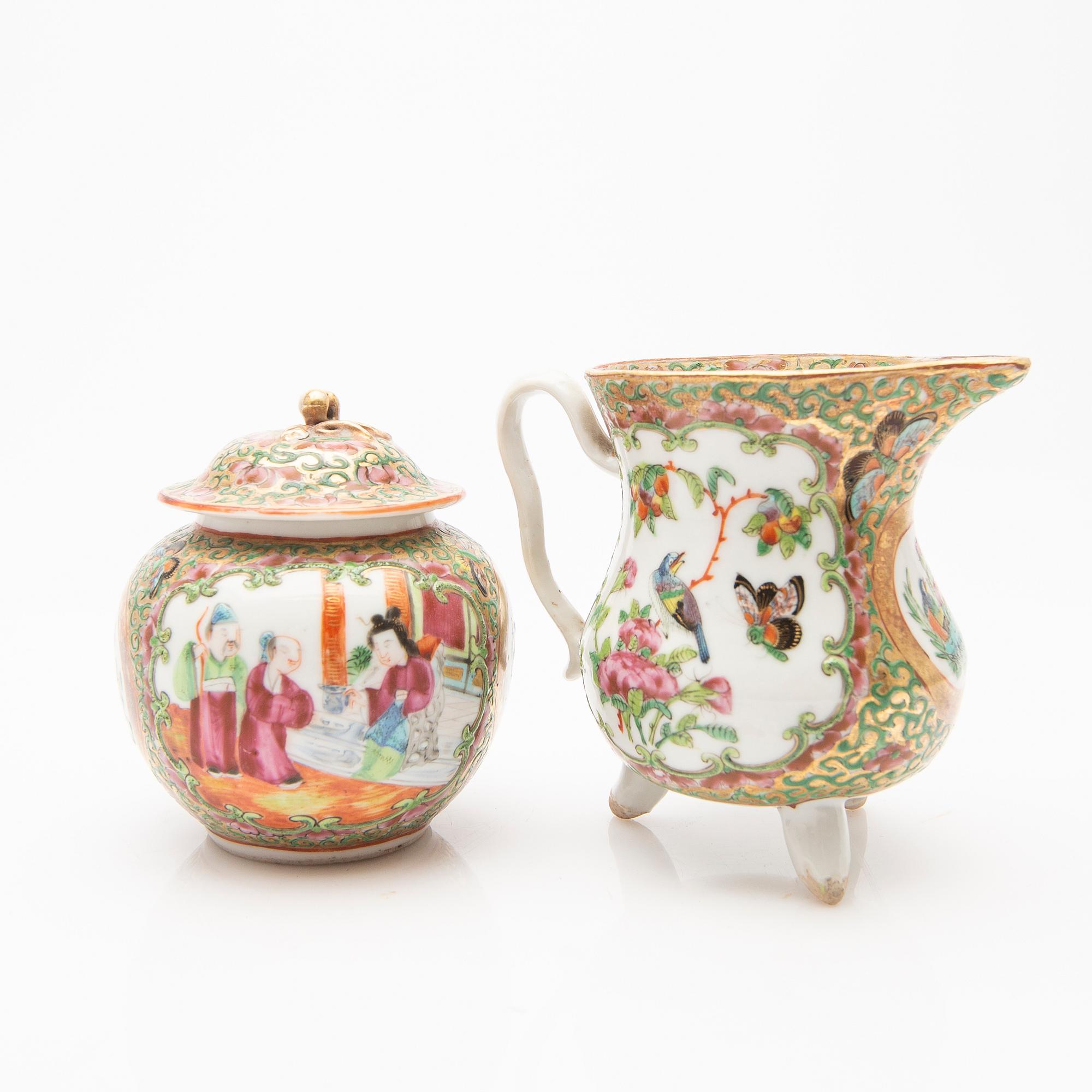 A set of porcelain, 5 pieces, China, Canton, 19th century.