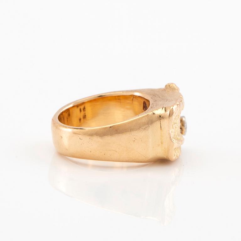 Elon Arenhill, Ring 18K gold with round brilliant-cut diamond, Malmö 1979.