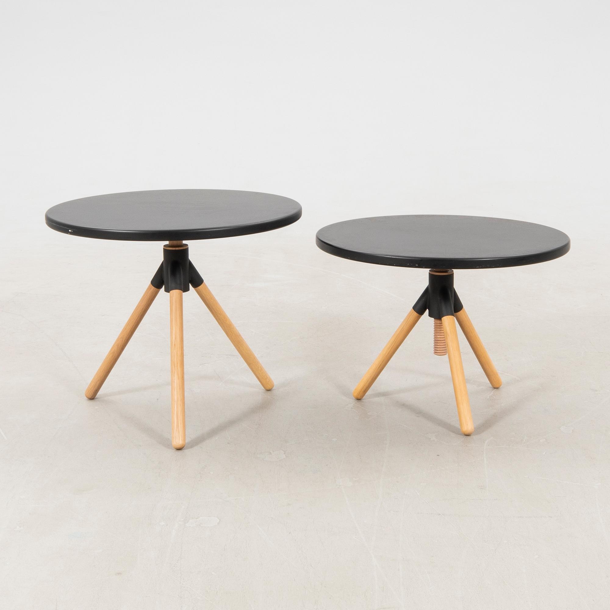 Side tables/coffee tables, 2 pcs Cheope, 21st century.