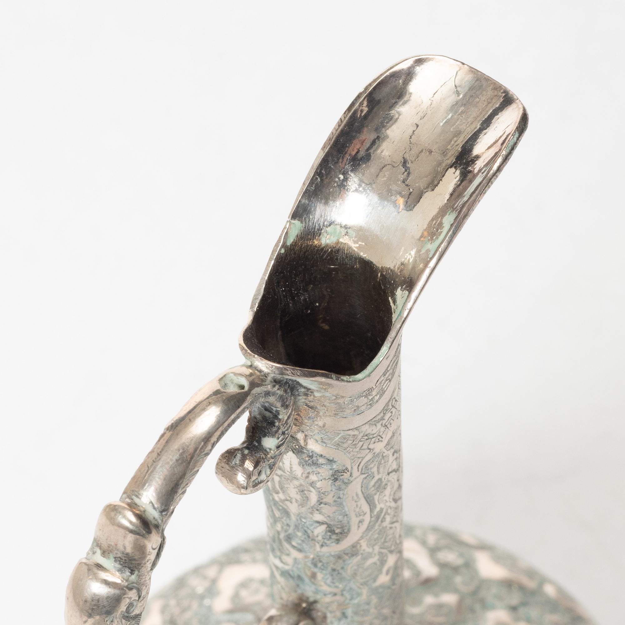 Kanna, silver, persisk, 1900-talest första hälft. Totalvikt 266 gam.